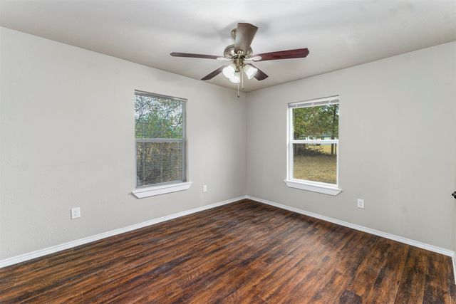 201 Deputy Larry Miller Drive, Granbury, TX 76048