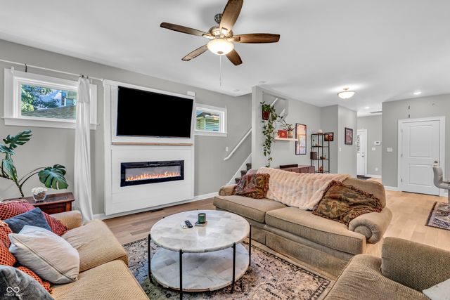 31 E Parkview Avenue, Indianapolis, IN 46201