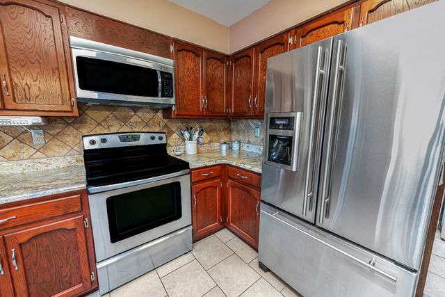 2770 Nine Iron Drive, Grand Junction, CO 81506