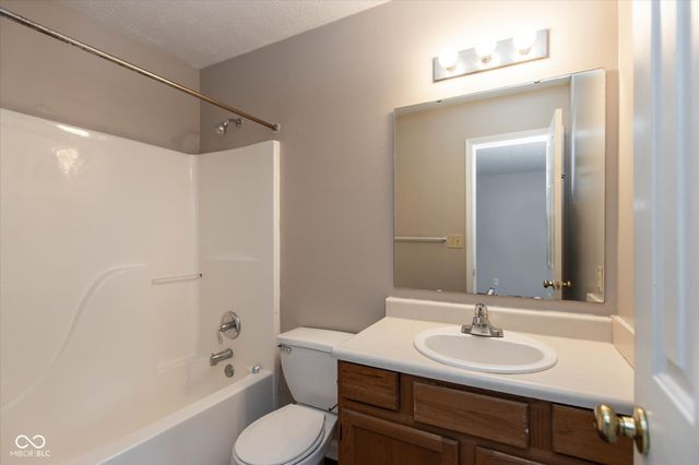 5028 Clarkson Drive, Indianapolis, IN 46254