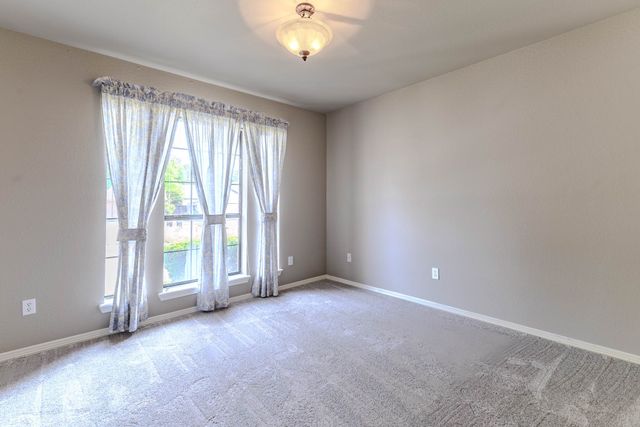 9653 Lea Shore Street, Fort Worth, TX 76179