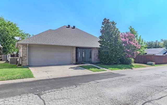 9653 Lea Shore Street, Fort Worth, TX 76179