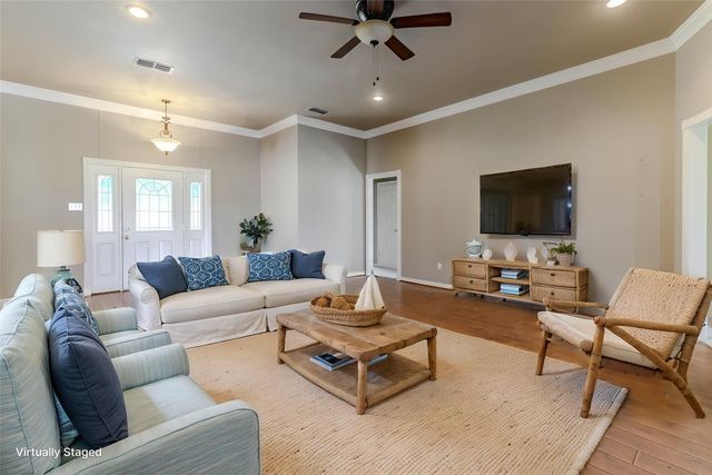 9653 Lea Shore Street, Fort Worth, TX 76179