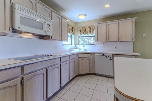 9653 Lea Shore Street, Fort Worth, TX 76179