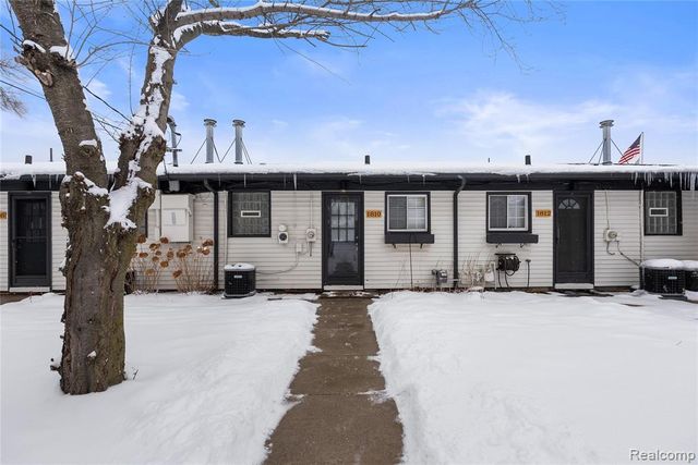 1810 E 11 Mile Road, Royal Oak, MI 48067