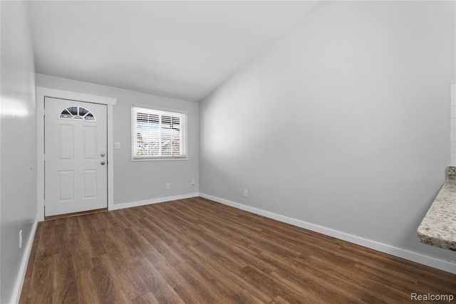 1810 E 11 Mile Road, Royal Oak, MI 48067