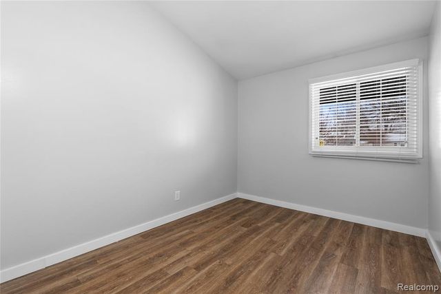 1810 E 11 Mile Road, Royal Oak, MI 48067