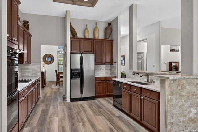 19216 TIERRA CV, San Antonio, TX 78258