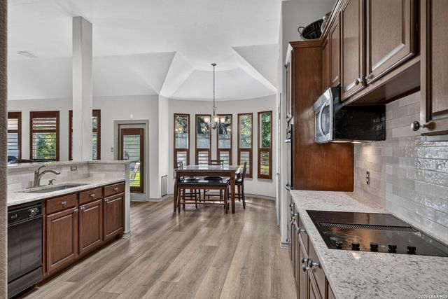 19216 TIERRA CV, San Antonio, TX 78258