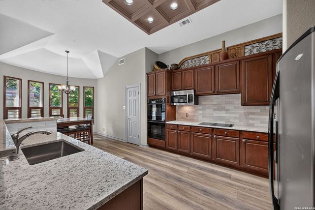 19216 TIERRA CV, San Antonio, TX 78258