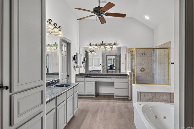 19216 TIERRA CV, San Antonio, TX 78258