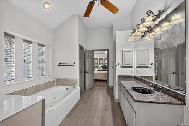19216 TIERRA CV, San Antonio, TX 78258