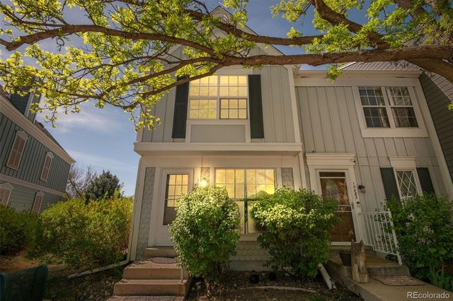 10480 W Dartmouth Avenue, Lakewood, CO 80227