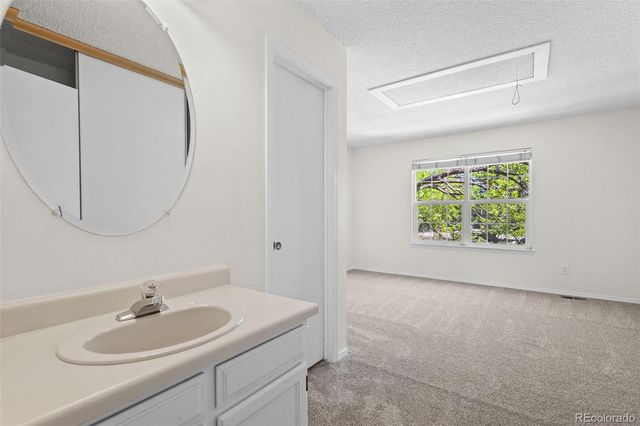 10480 W Dartmouth Avenue, Lakewood, CO 80227