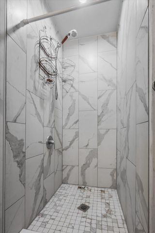 1820 Keith Street, Tallahassee, FL 32310