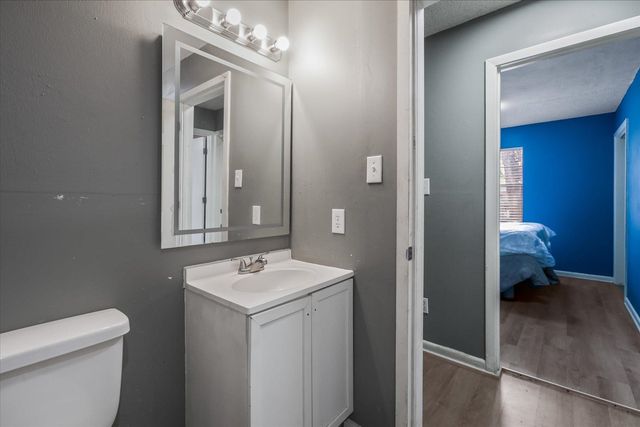 1820 Keith Street, Tallahassee, FL 32310