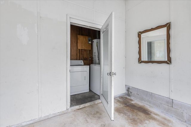 1820 Keith Street, Tallahassee, FL 32310