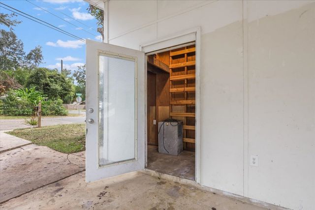 1820 Keith Street, Tallahassee, FL 32310