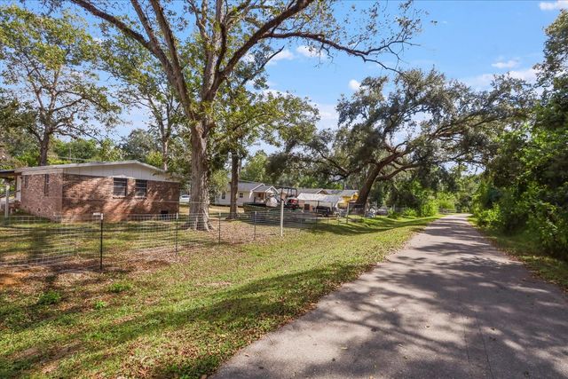 1820 Keith Street, Tallahassee, FL 32310