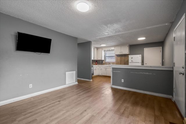 1820 Keith Street, Tallahassee, FL 32310