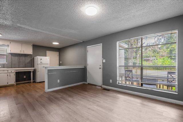 1820 Keith Street, Tallahassee, FL 32310