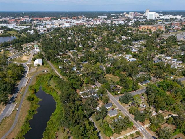 1820 Keith Street, Tallahassee, FL 32310