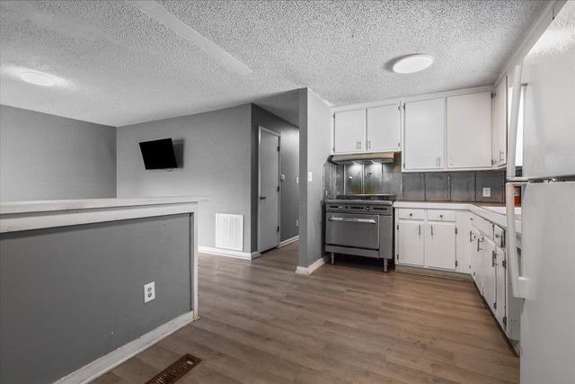 1820 Keith Street, Tallahassee, FL 32310