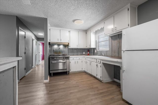 1820 Keith Street, Tallahassee, FL 32310