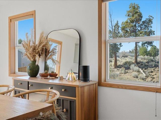 20784 Arago Circle, Bend, OR 97703