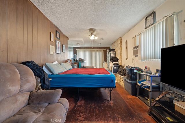 1701 N Paulsen, Compton, CA 90222