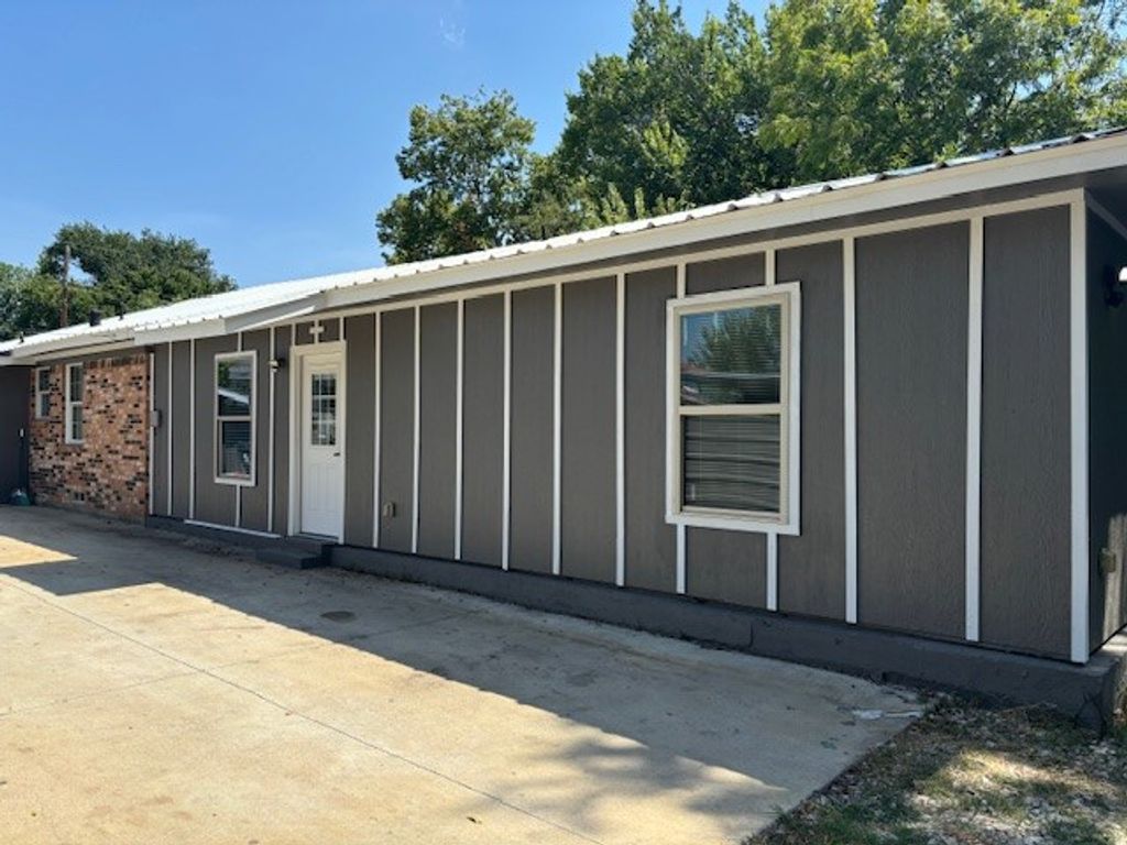 8714 Quinn Street B, Dallas, TX 75217