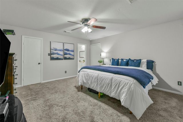 9310 Windy Spring Lane, Houston, TX 77089