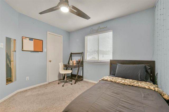 9310 Windy Spring Lane, Houston, TX 77089