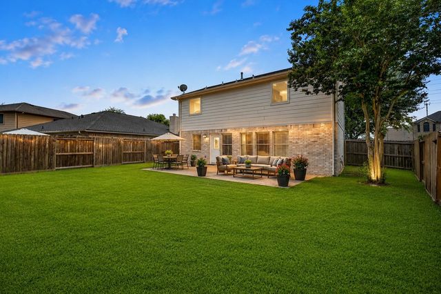 9310 Windy Spring Lane, Houston, TX 77089