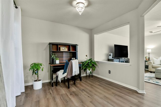 9310 Windy Spring Lane, Houston, TX 77089