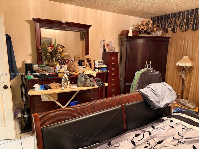 1062 NW 133rd Ave, Miami, FL 33182