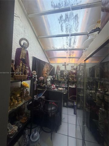 1062 NW 133rd Ave, Miami, FL 33182