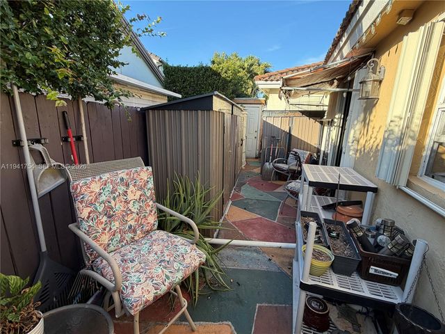 1062 NW 133rd Ave, Miami, FL 33182