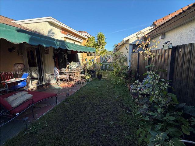 1062 NW 133rd Ave, Miami, FL 33182