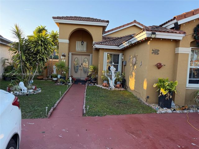 1062 NW 133rd Ave, Miami, FL 33182