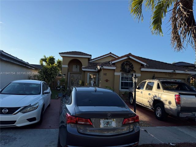 1062 NW 133rd Ave, Miami, FL 33182