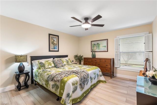 2901 SE 22nd PL, Cape Coral, FL 33904