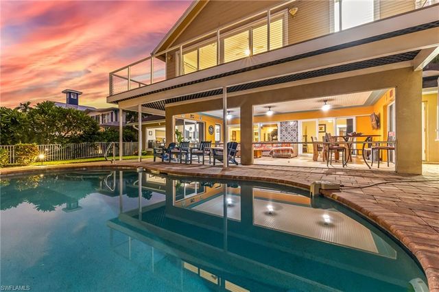 2901 SE 22nd PL, Cape Coral, FL 33904