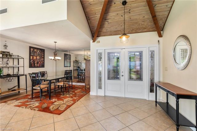 2901 SE 22nd PL, Cape Coral, FL 33904