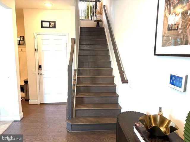 17351 REDSHANK RD, Dumfries, VA 22026