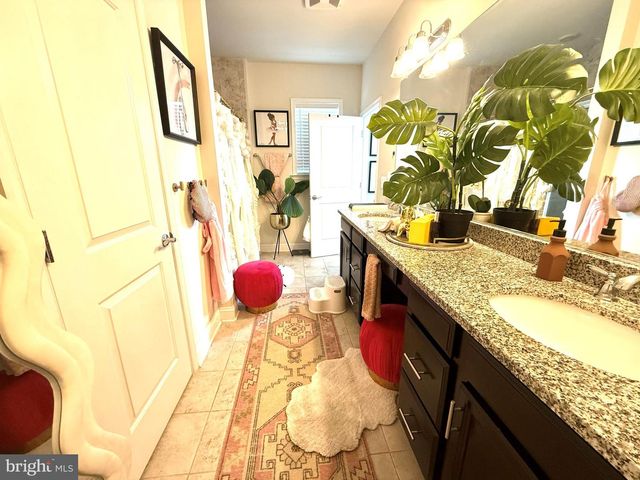 17351 REDSHANK RD, Dumfries, VA 22026