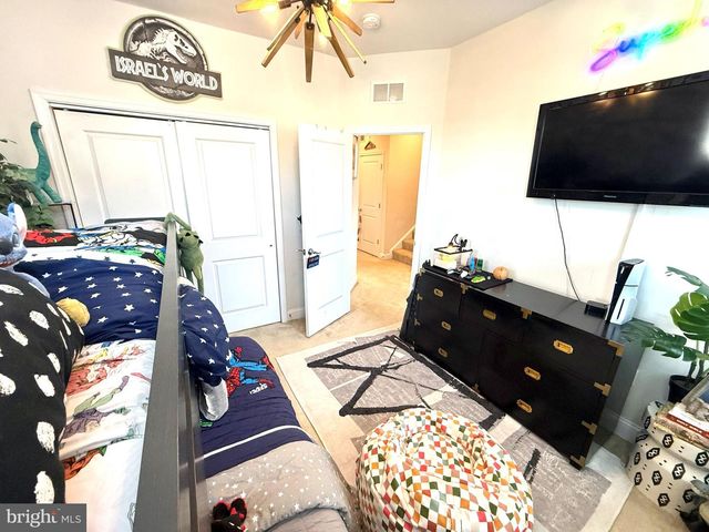 17351 REDSHANK RD, Dumfries, VA 22026