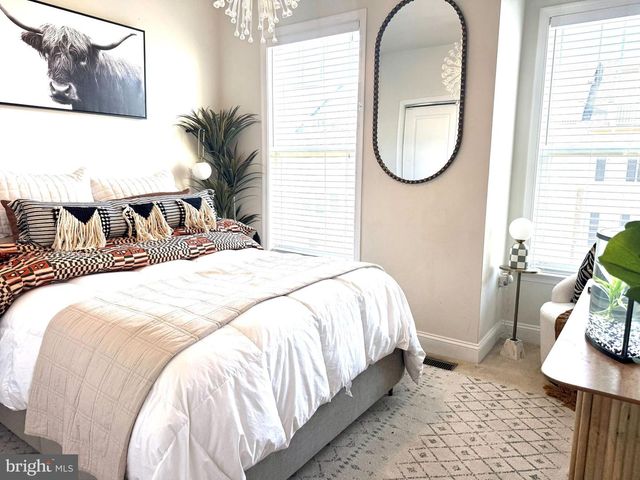 17351 REDSHANK RD, Dumfries, VA 22026