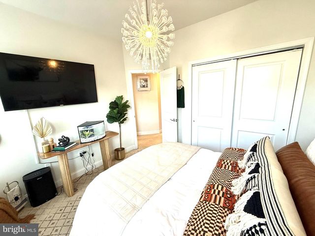 17351 REDSHANK RD, Dumfries, VA 22026