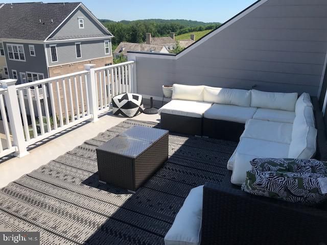 17351 REDSHANK RD, Dumfries, VA 22026